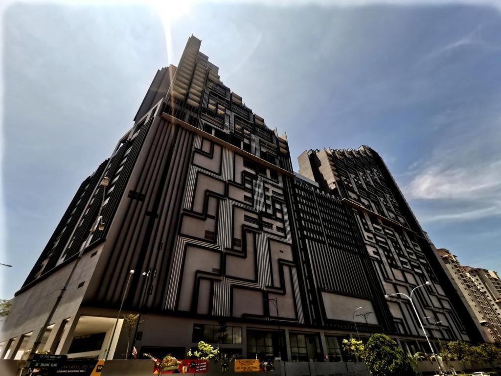 Mykey Imperio B-24-31 Melaka City Malacca Exterior foto